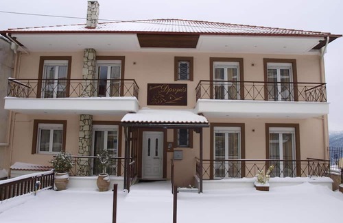 Karpenisi House | Xenonas Drimos