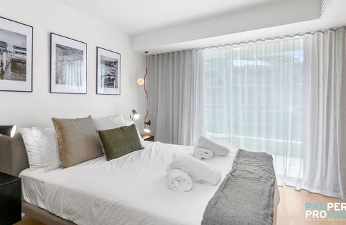 Manly Apartment | Luxury 3 Bedroom Apartment Steps from World Famous Manly Beach