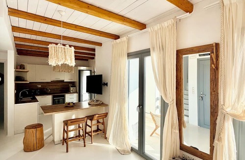 Kastraki House | Noema Terra Luxury Villa | Private Pool & Sea View