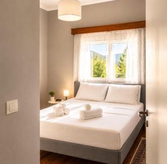 Pamvotida House | Cozy Retreat with Fireplace & BBQ