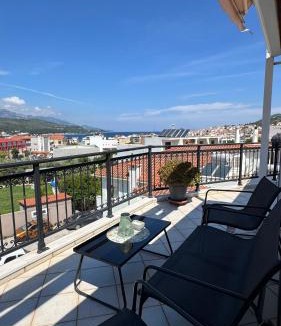 Vathi Apartment | Théa Loft Premium Sunset Sea View Escape