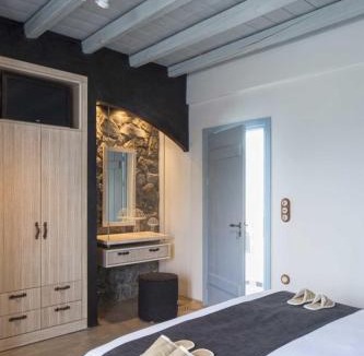 Astypalaia Villa | Elegant Astypalaia Villa Villa Ble Air Conditioning Hot Tub