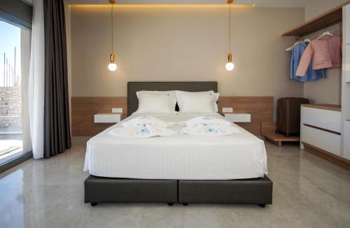 Stegna Apartment | Aquamarine Luxury Suites - Stegna - Beachfront, Jacuzzi , Smart Home, Great View