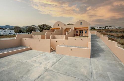Vothon Villa | Living Moments