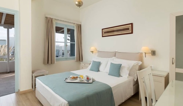 Perigiali Hotel