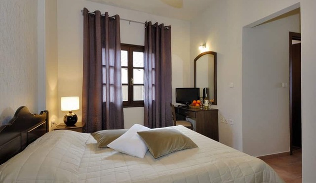 Enalion Hotel