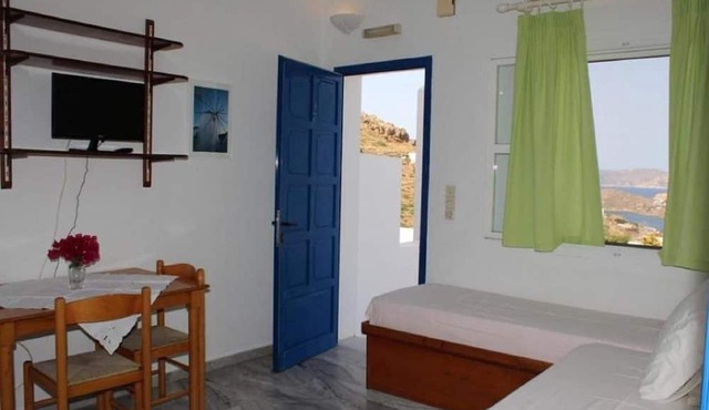 Country House Apartments