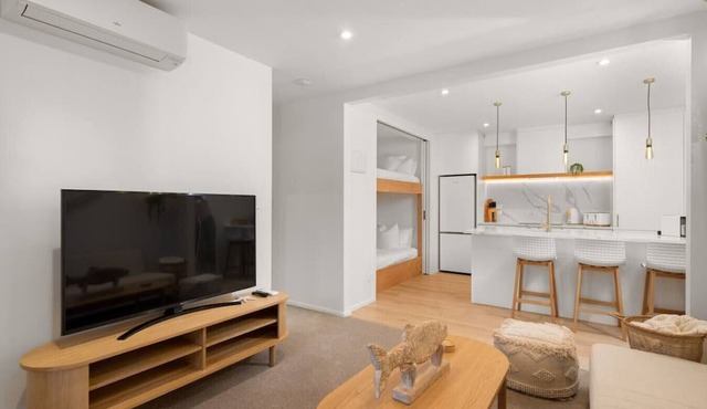 Luxury Apart, Garden Views, Full Laundry, Kitchen