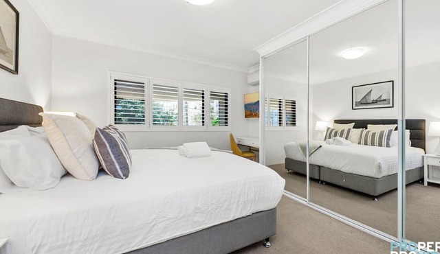 50m to Manly beach - 3 bedrooms + pets welcome