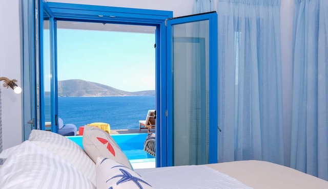 Aelia Collection Suites - Adults Only