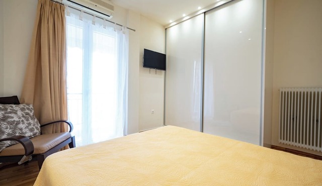 Piraiki Sea View Apt, 2bdrms, 4 pers by MPS