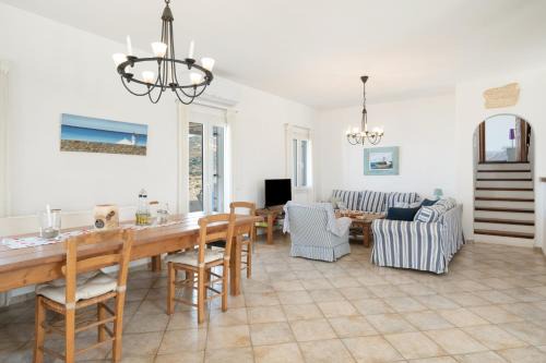 Beach house in Tinos island