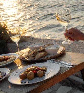 Pounda Resort Paros, a member of Radisson Individuals